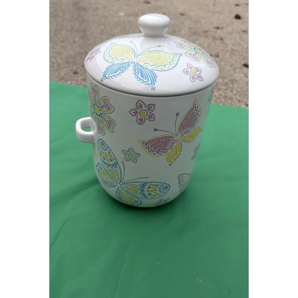 Temp-tations by Tara 3 Qt Covered Soup Mug Butterfly Floral Ceramic‎ Bowl